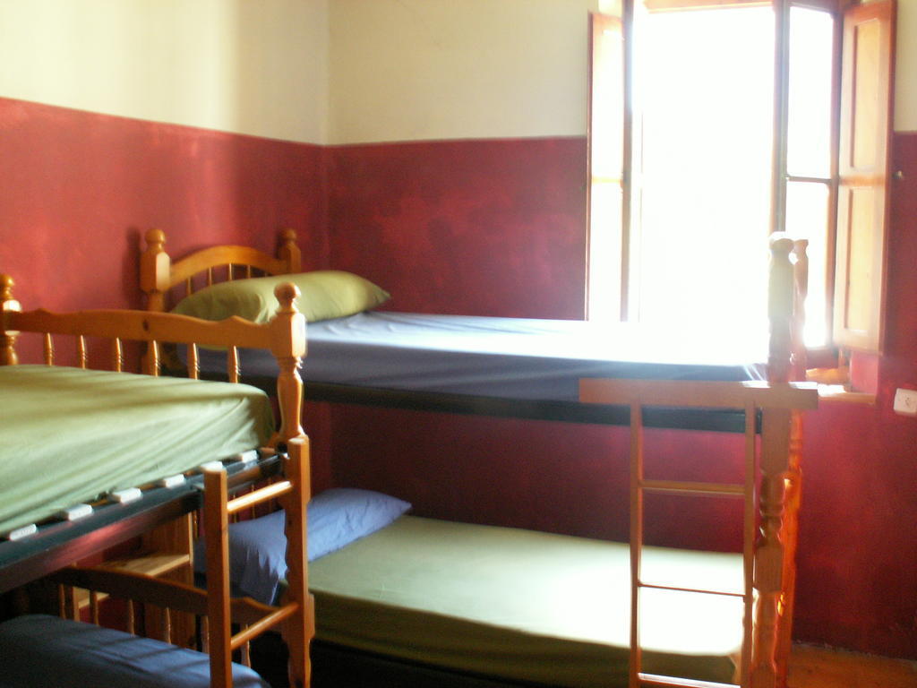 Albergue Pepito Grillo Canfranc Rom bilde