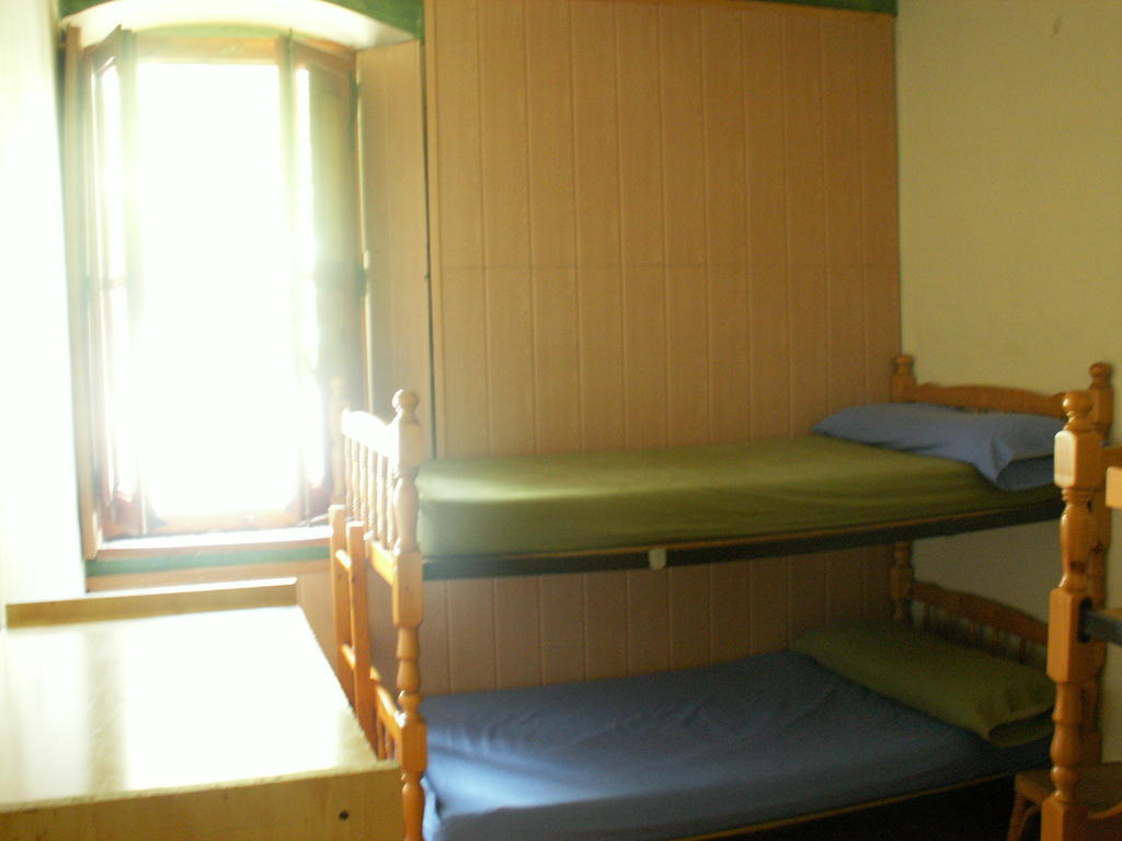 Albergue Pepito Grillo Canfranc Rom bilde