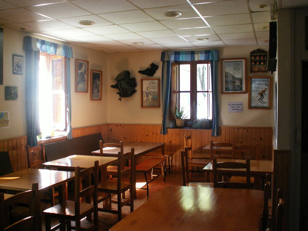 Albergue Pepito Grillo Canfranc Eksteriør bilde